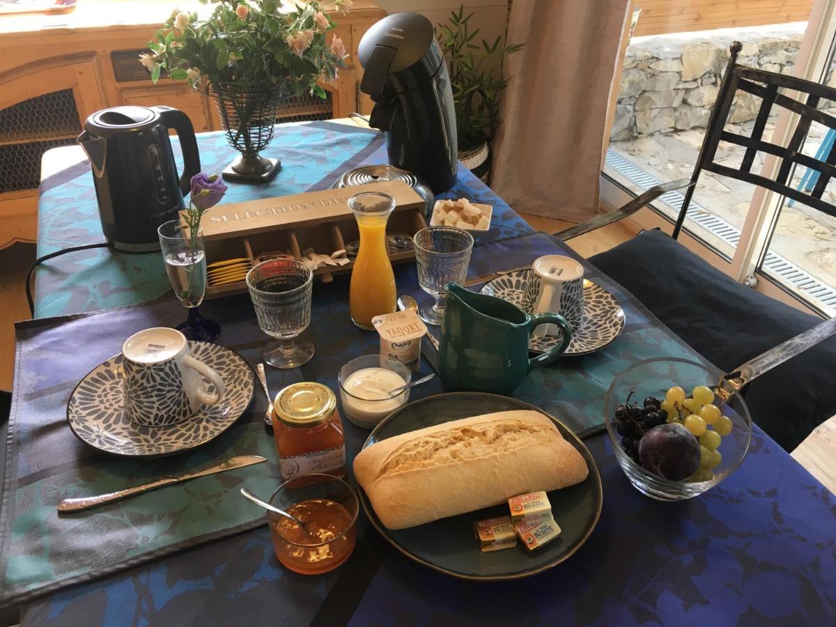 La Chambre Haute Et Son Spa 尼姆 外观 照片