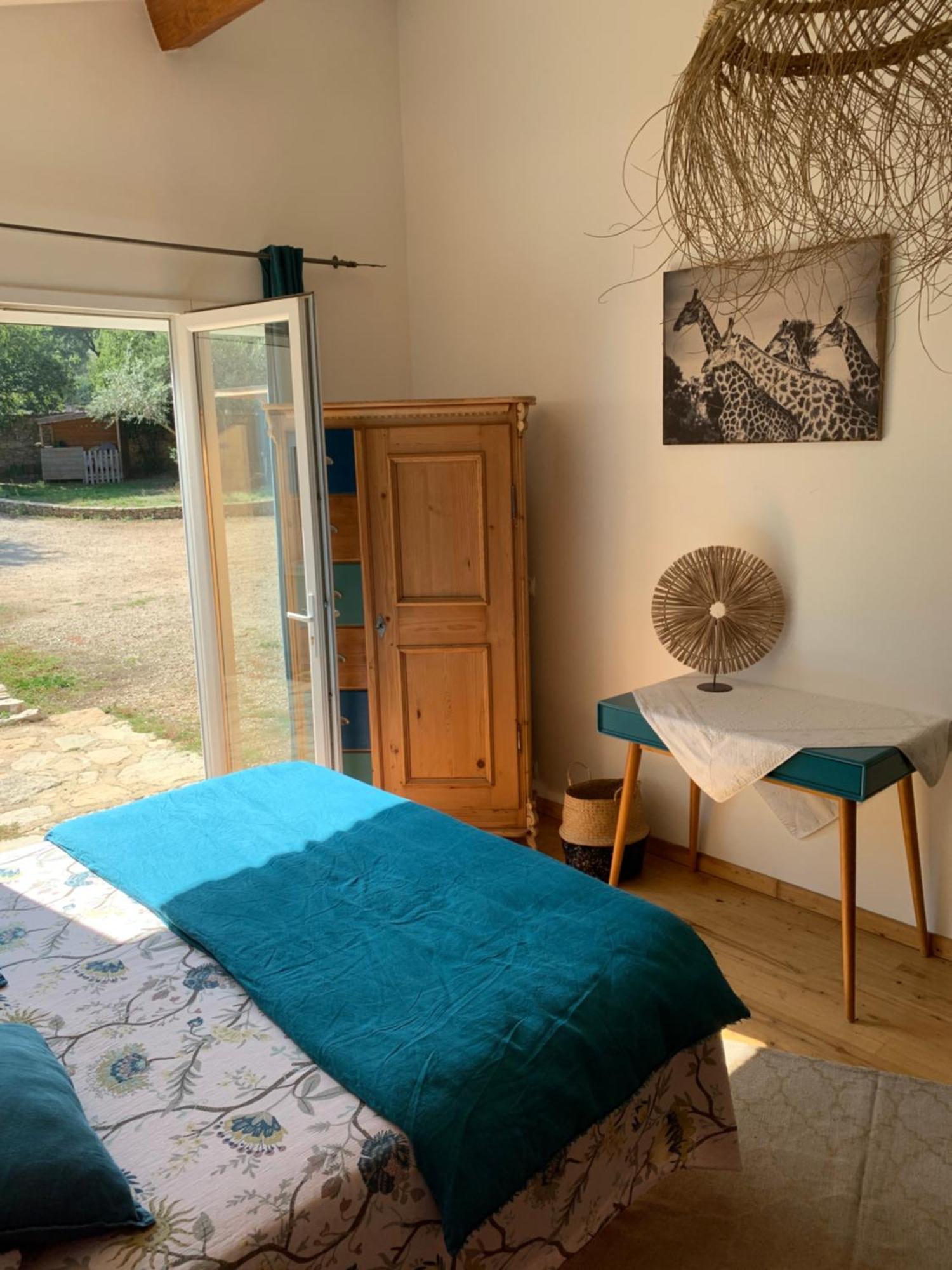 La Chambre Haute Et Son Spa 尼姆 外观 照片