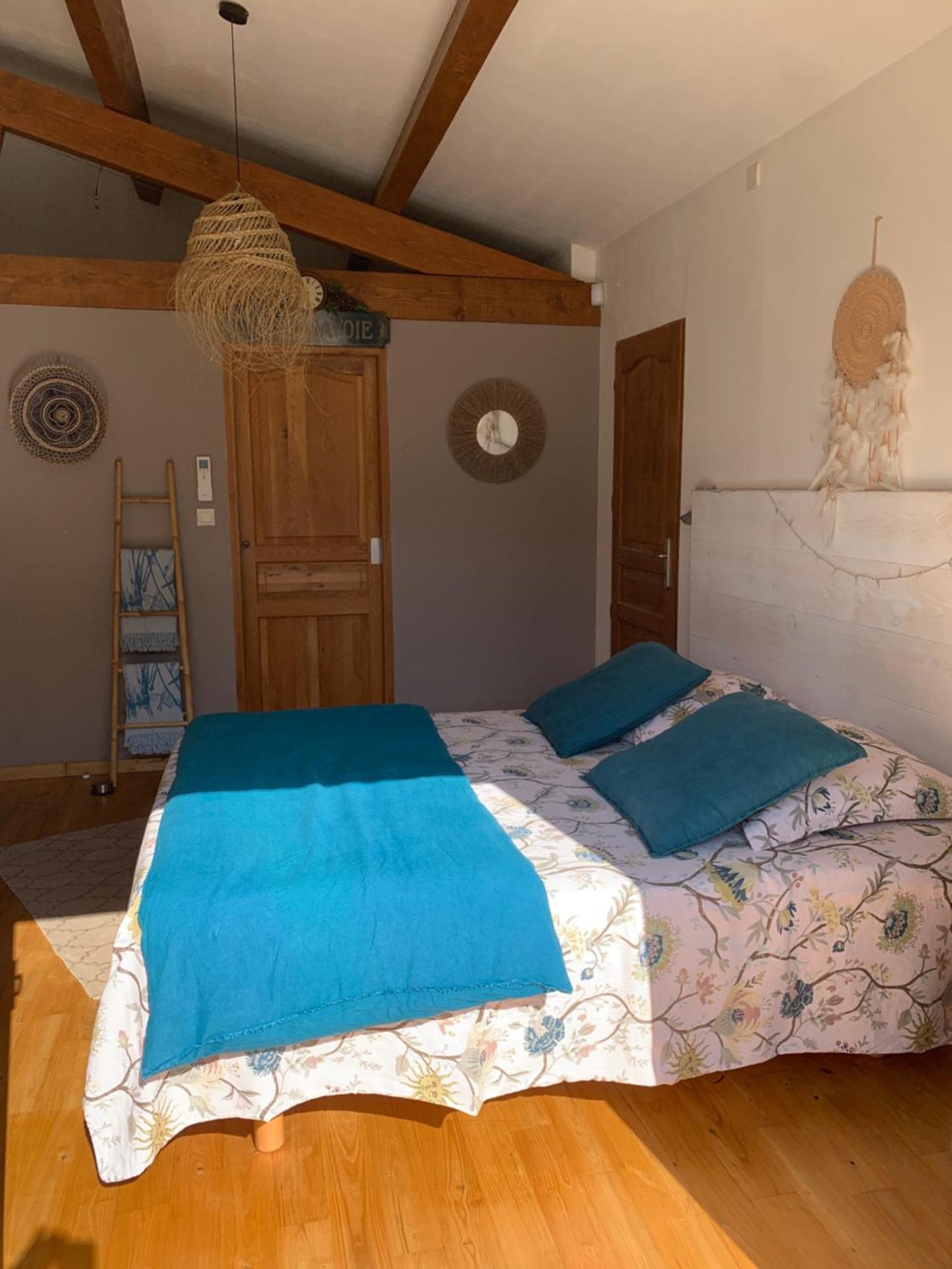 La Chambre Haute Et Son Spa 尼姆 外观 照片